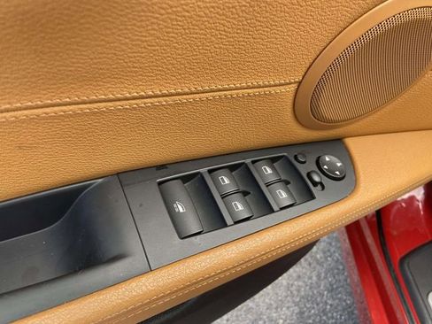 Used 2012 BMW Z4 sDrive35i RWD image 16