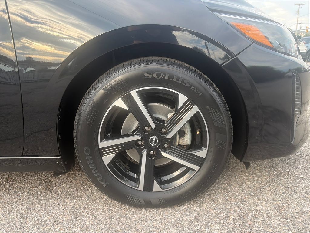 Used 2024 Nissan Sentra SV FWD image 42