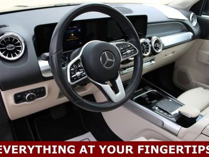Used 2022 Mercedes-Benz GLB 250 4MATIC w/ Premium Package Lite