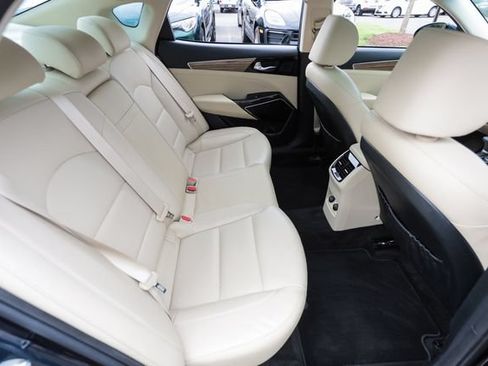 Used 2018 Kia Cadenza Technology FWD image 51