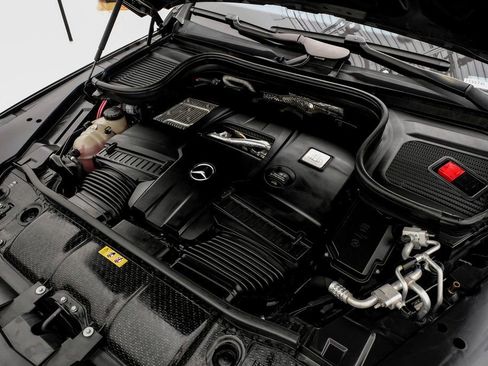 Used 2022 Mercedes-Benz Maybach GLS 600 4MATIC image 43