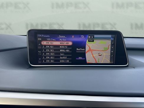 Used 2018 Lexus RX 450h AWD w/ Premium Package image 18