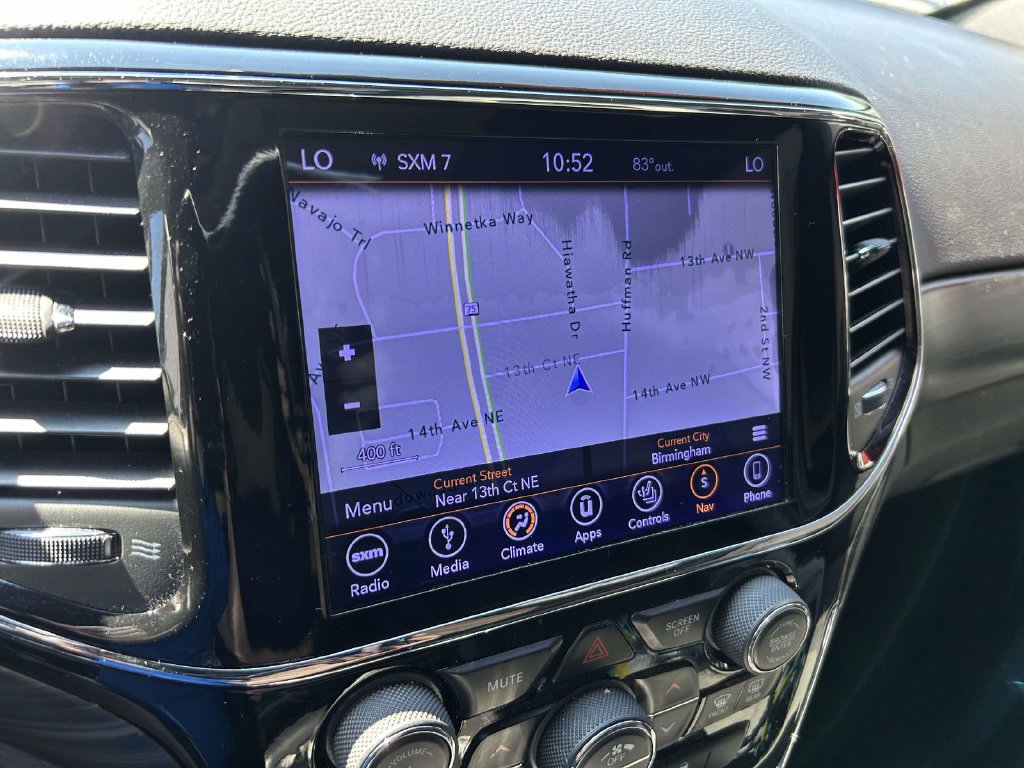 Used 2019 Jeep Grand Cherokee Altitude AWD/4WD image 24