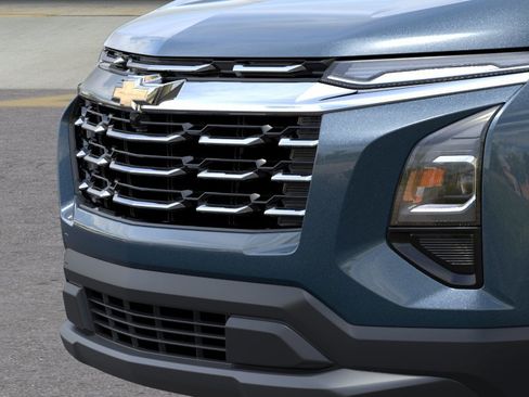 New 2026 Chevrolet Equinox LT FWD image 13