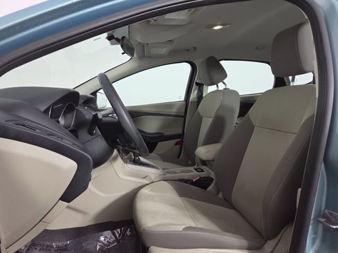 Used 2012 Ford Focus SE FWD image 16