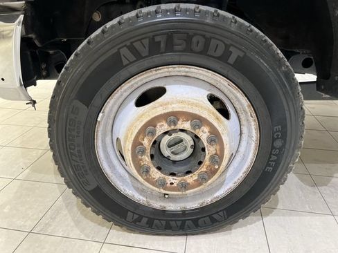 Used 2022 Ford F550 4x4 Crew Cab Super Duty w/ Power Equipment Group image 26