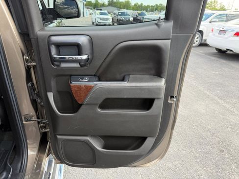 Used 2014 GMC Sierra 1500 SLE image 18