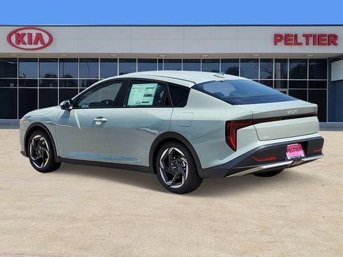 New 2026 Kia K4 EX FWD image 3