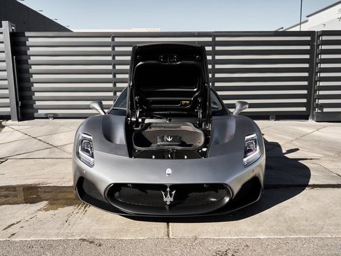 Used 2023 Maserati MC20 Spyder RWD image 20