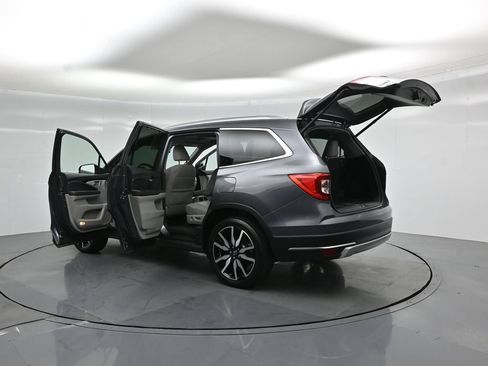 Used 2019 Honda Pilot Touring image 38