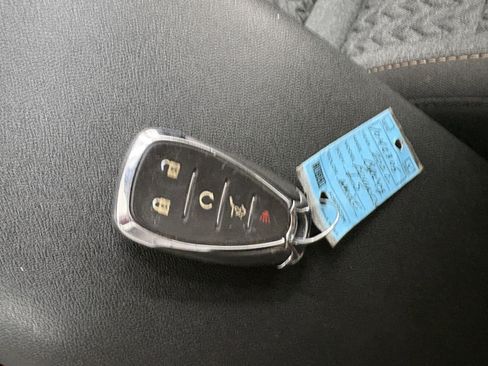 Used 2022 Chevrolet Equinox LT w/ Driver Convenience Package AWD/4WD image 28