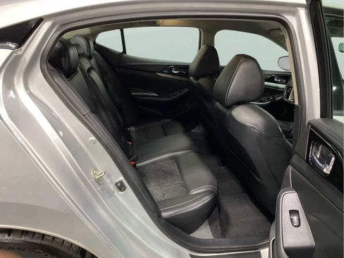 Used 2017 Nissan Maxima SR w/ Midnight Edition image 27