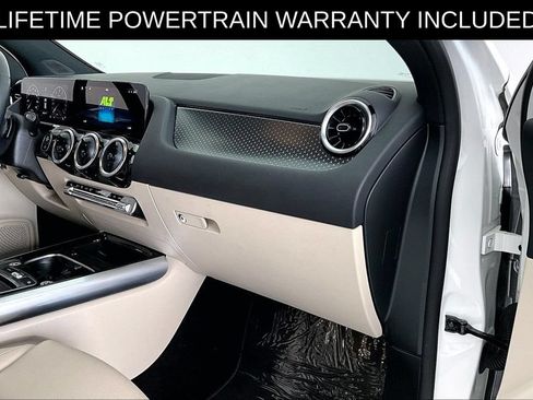Used 2025 Mercedes-Benz GLA 250 4MATIC image 20