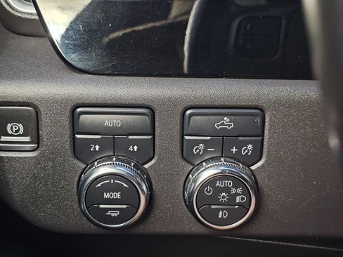 Used 2024 GMC Sierra 1500 Elevation AWD/4WD image 42