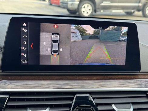 Used 2019 BMW M550i xDrive AWD/4WD image 35
