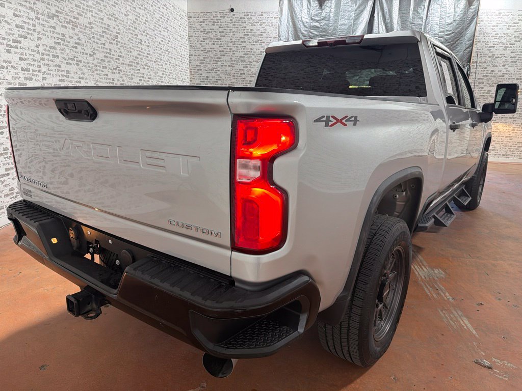 Used 2021 Chevrolet Silverado 2500 Custom w/ Custom Value Package AWD/4WD image 7