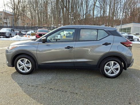 Certified 2023 Nissan Kicks S image 4