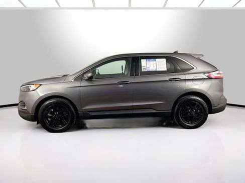 Used 2024 Ford Edge SEL image 3