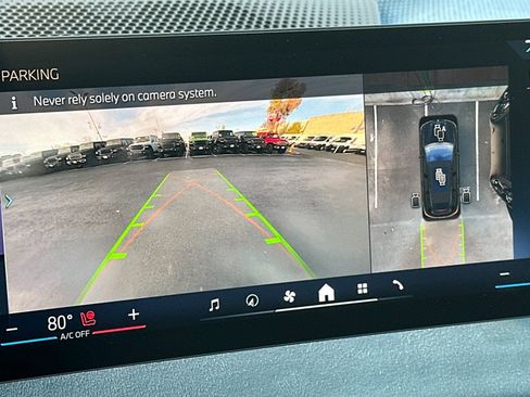 Used 2024 BMW iX xDrive50 image 20