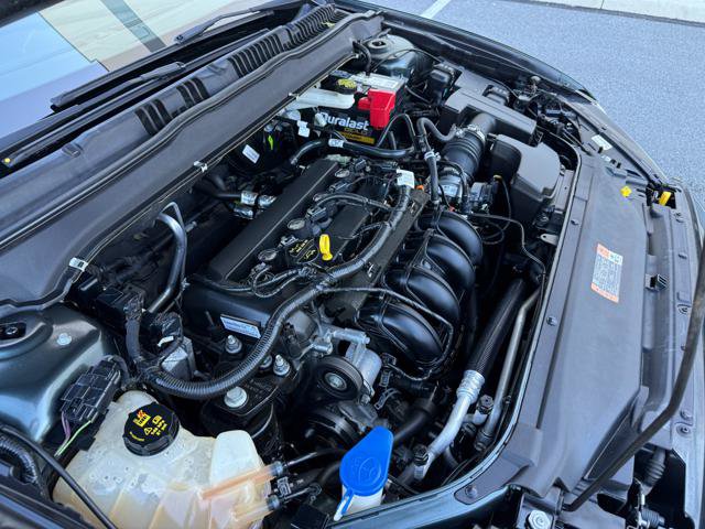 Used 2016 Ford Fusion SE FWD image 20