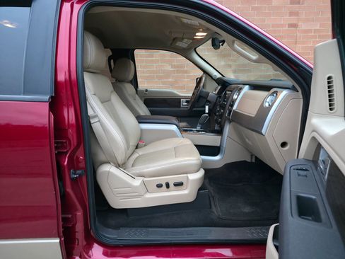 Used 2013 Ford F150 Lariat w/ Mid Equipment Group image 12