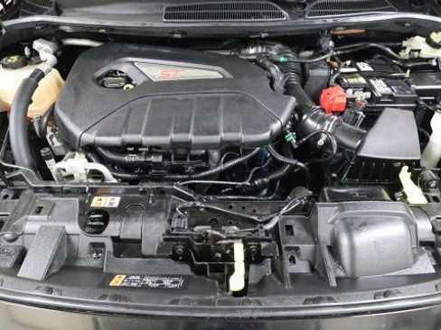 Used 2017 Ford Fiesta ST FWD image 20