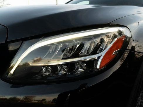 Used 2020 Mercedes-Benz C 300 4MATIC Sedan image 36