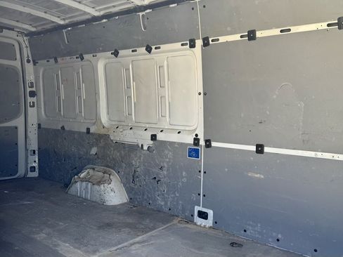 Used 2021 Mercedes-Benz Sprinter 2500 image 20