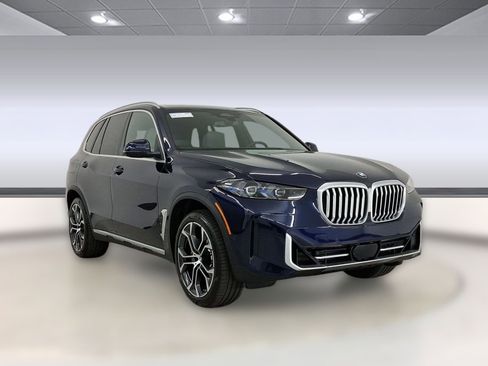 New 2026 BMW X5 sDrive40i w/ Climate Comfort Package RWD image 7