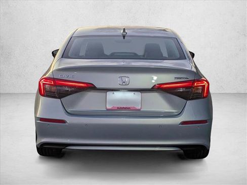 Used 2023 Honda Civic Touring image 7
