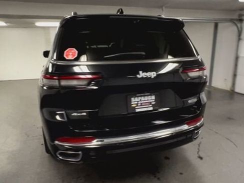 Used 2024 Jeep Grand Cherokee L Overland w/ Advanced Protech Group III AWD/4WD image 7