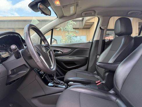 Used 2020 Buick Encore Preferred w/ Safety Package AWD/4WD image 15