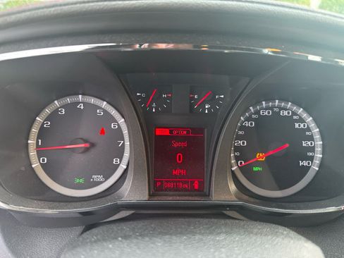 Used 2015 GMC Terrain SLE w/ Safety Package AWD/4WD image 7