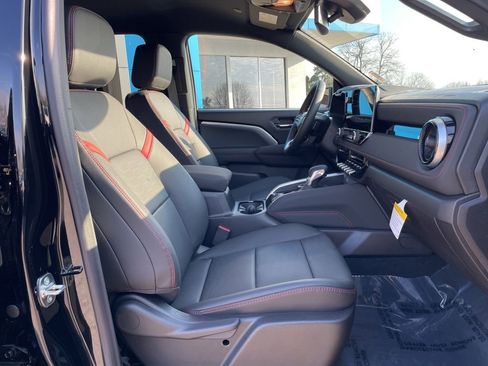 New 2026 Chevrolet Colorado Z71 w/ Technology Package AWD/4WD image 25