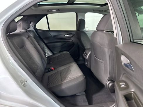 Used 2021 Chevrolet Equinox LT image 27