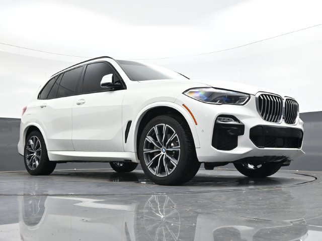 Used 2019 BMW X5 xDrive40i w/ M Sport Package AWD/4WD image 28