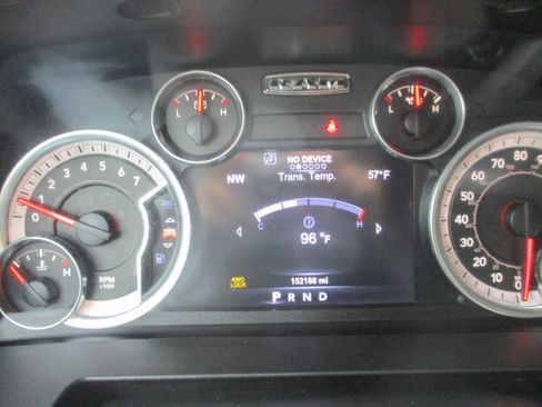 Used 2015 RAM 1500 Lone Star AWD/4WD image 28
