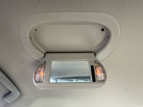 Used 2008 Cadillac DTS image 20