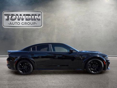 Used 2023 Dodge Charger SRT Hellcat w/ Harman/Kardon Audio Group RWD image 4