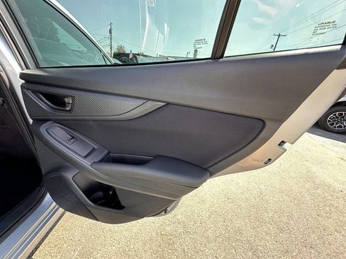 Used 2019 Subaru Impreza 2.0i Premium image 17