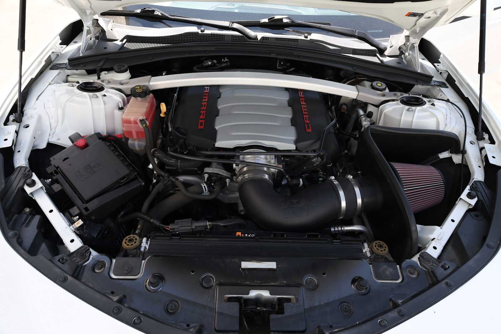 Used 2020 Chevrolet Camaro SS RWD image 53