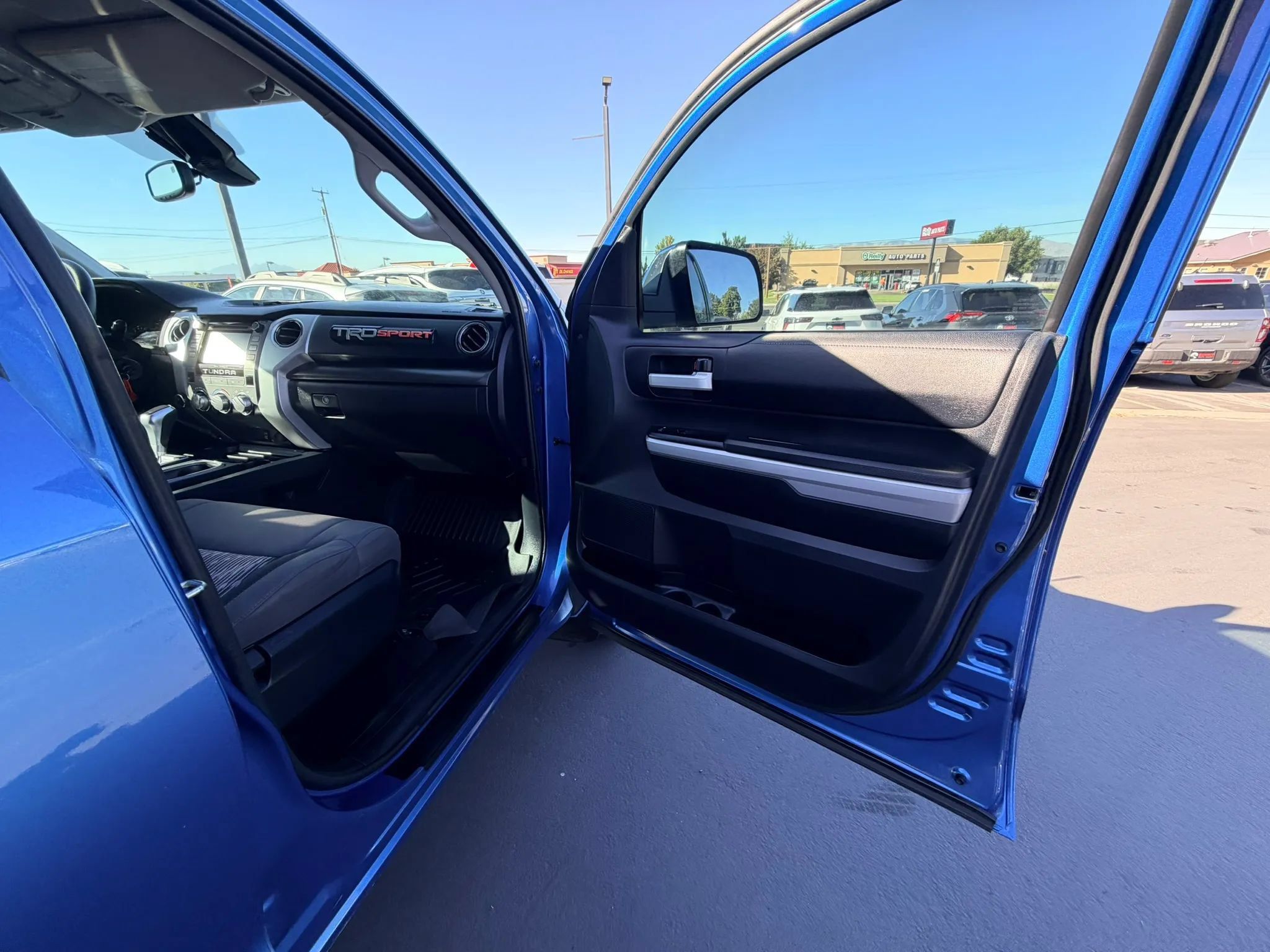 Used 2018 Toyota Tundra SR5 w/ TRD Sport Package AWD/4WD image 24