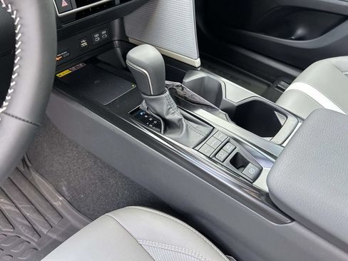 New 2026 Toyota Camry SE w/ Convenience Package FWD image 19