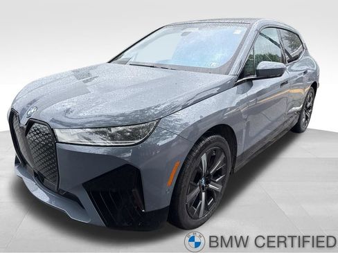 Used 2024 BMW iX xDrive50 w/ Sport Package AWD/4WD image 1