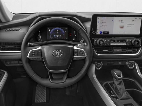New 2026 Toyota Grand Highlander FWD image 4