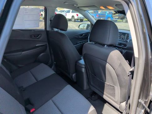 Used 2020 Hyundai Kona SEL w/ Cargo Package image 17