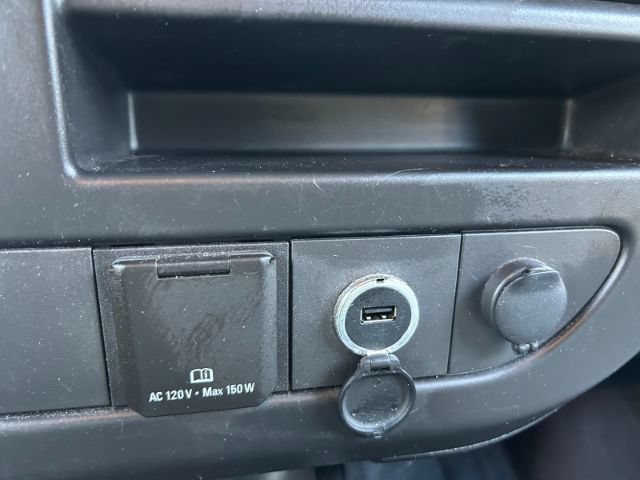 Used 2018 Chevrolet Express 2500 w/ Driver Convenience Package RWD image 21