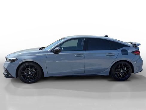 Used 2024 Honda Civic Sport image 2