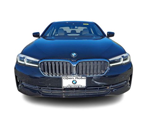 Certified 2023 BMW 530i xDrive w/ Premium Package AWD/4WD image 2