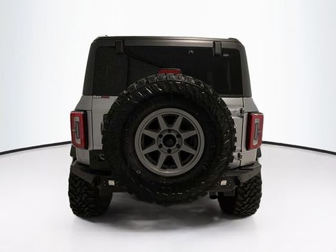 Used 2023 Ford Bronco Badlands AWD/4WD image 6